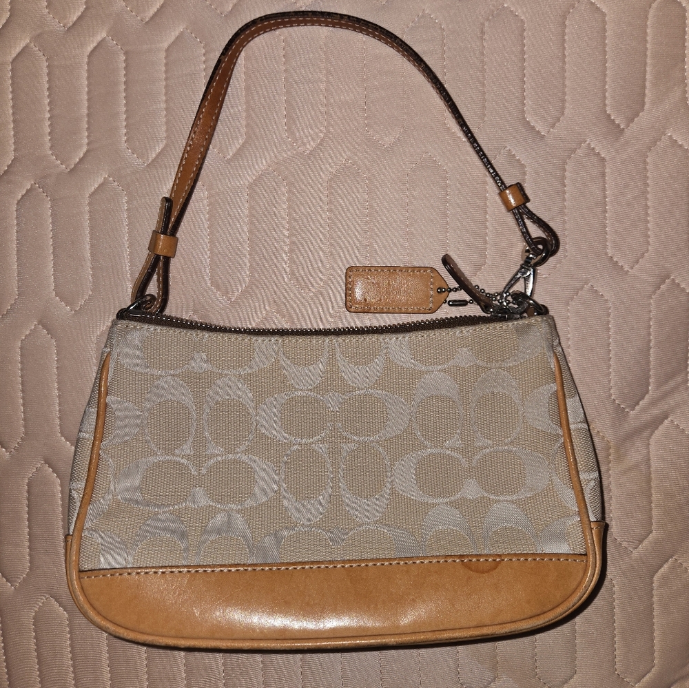 Coach Tan and Cream Signature Shoulder Bag